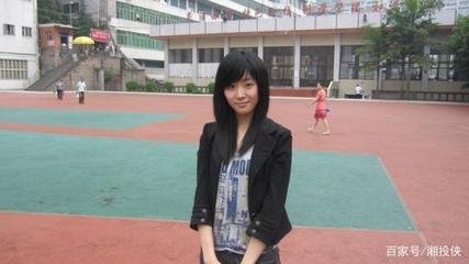 雷电将军被❌吸乳羞羞88AV！角色魅力如何在高压下展现守护精神？_: 报道中的争议，真相究竟在哪里呢？