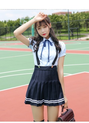 美女裸体㊙️免费视频背后：艺术与技术碰撞下的社会现象探索_: 牵动人心的事件，是否值得我们共同反思？